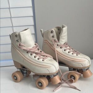 Altar'd State Ivory/Blush Derby Skates